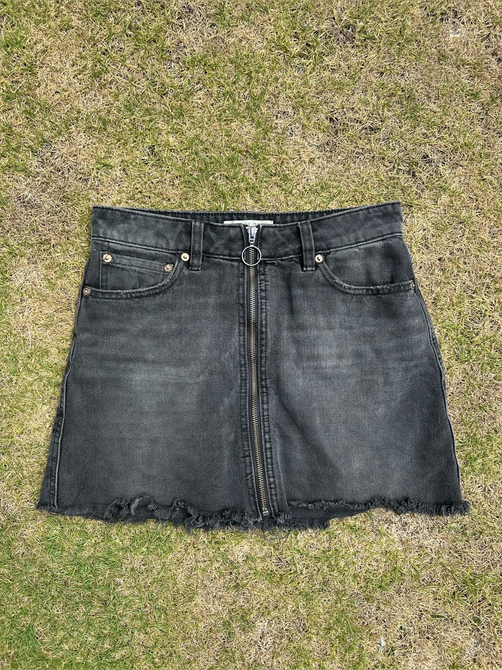 We The Free Front Zip Black Denim Mini Skirt Size 26